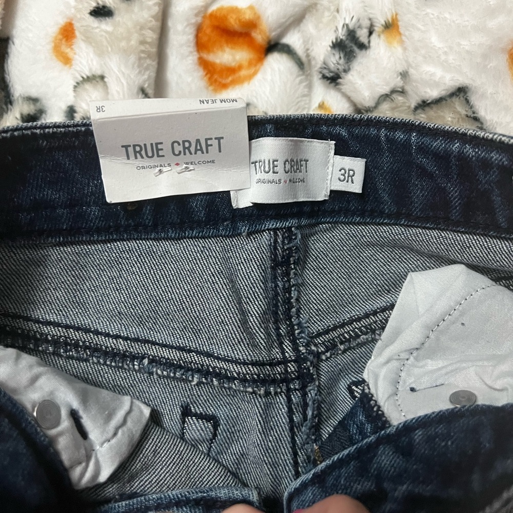 Mom jeans size 3r